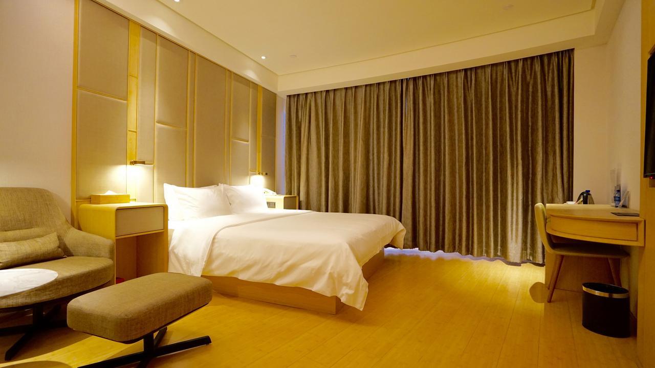 Hotel Ji Baoshan Youyi Road